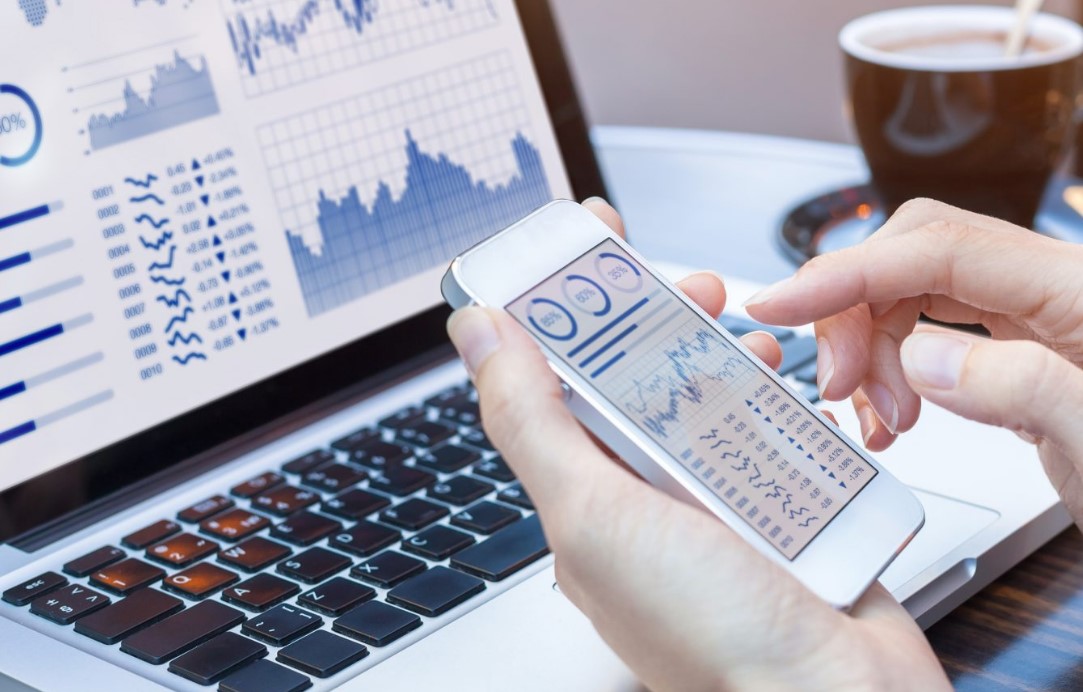 Who is the world biggest day trader?